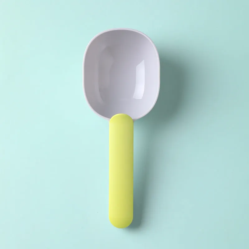 Multifunctional  and dog food spoon pet feeding spoon with sealed bag creative clip measuring cup arc design pet supplies